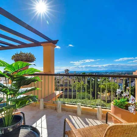 公寓 Stunning Sea View Penthouse 埃斯特波纳